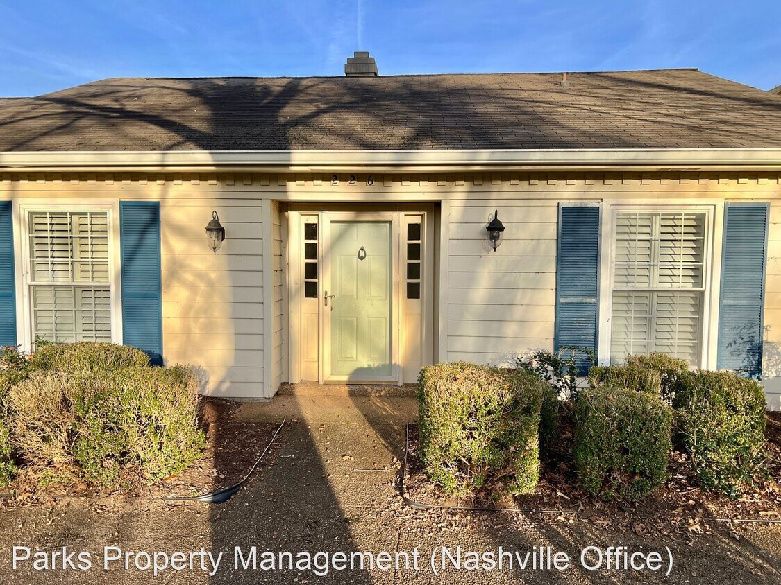 Foto principal - 3 br, 2 bath House - 226 Boxwood Drive