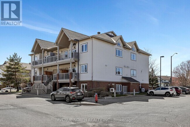 Building Photo - 175 Waterbridge Dr