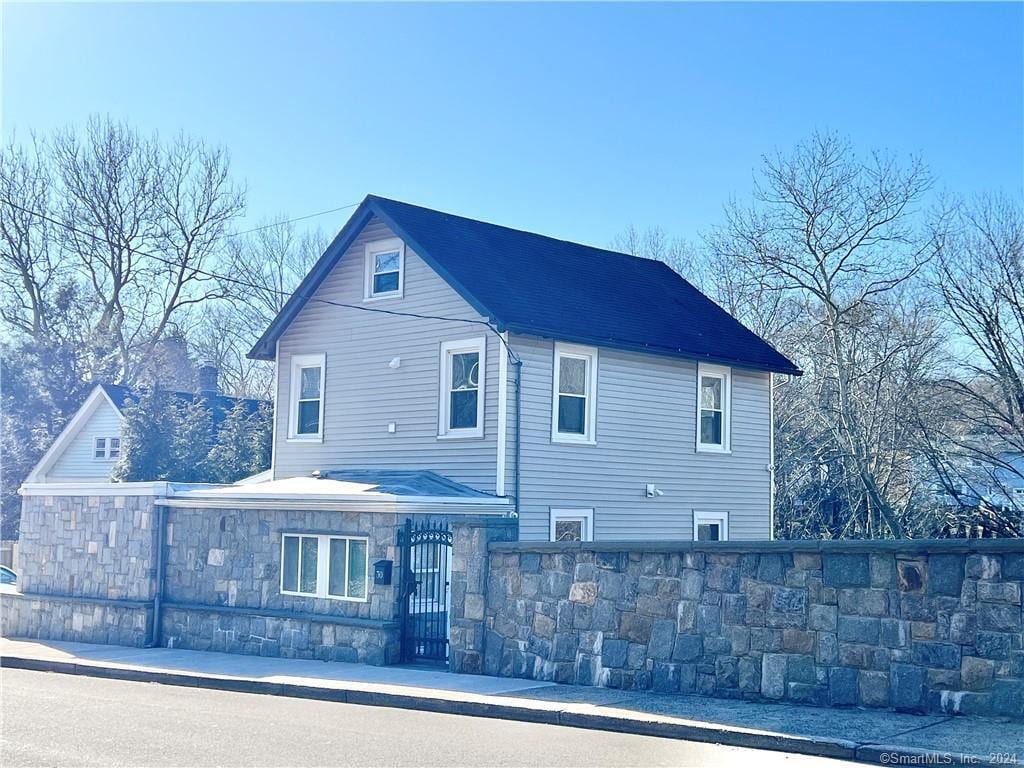 30 Riversville Rd Unit 1, Greenwich, CT 06831 Room for Rent in