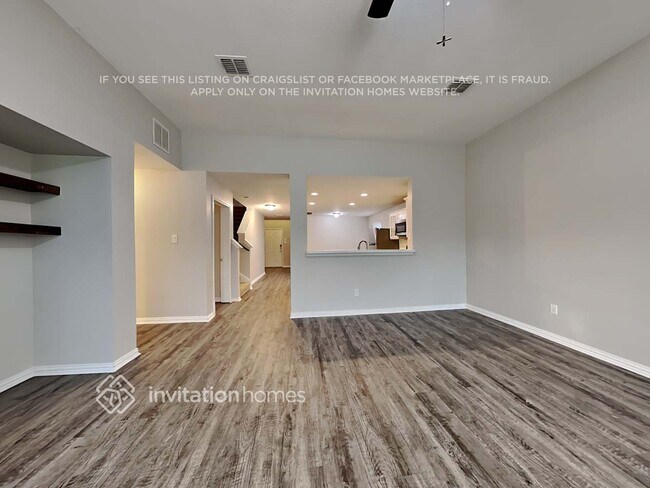 Foto del edificio - 216 Cedar Crest Dr