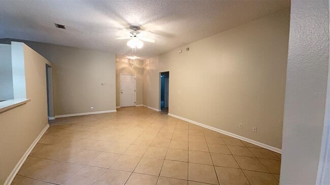 Building Photo - 13 Sleepy Hollow Trail