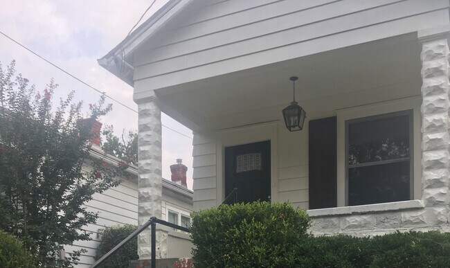 Foto del edificio - 127 N Charlton St