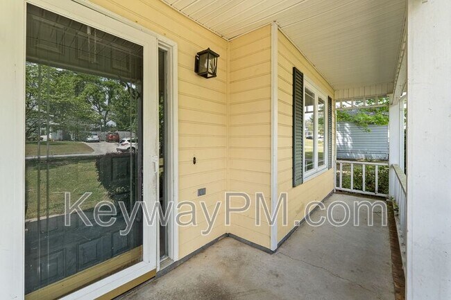 Building Photo - 331 Avery Landing