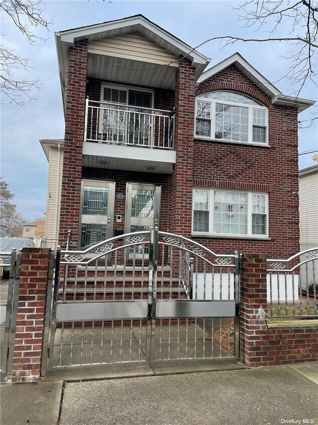 25519 147th Rd, Queens, NY 11422 House Rental in Queens, NY