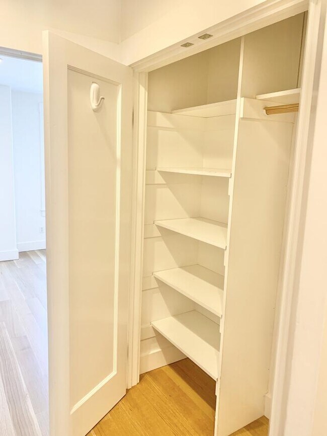 Foto del edificio - 1 bedroom in San Francisco CA 94114