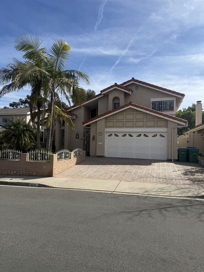 Foto del edificio - 4-Bed | 3 Bath | University City Home for Rent