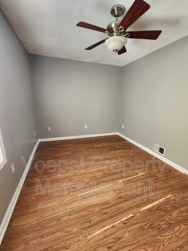 514 NE Lindberg Dr, Kansas City, MO 64118 House for Rent in Kansas