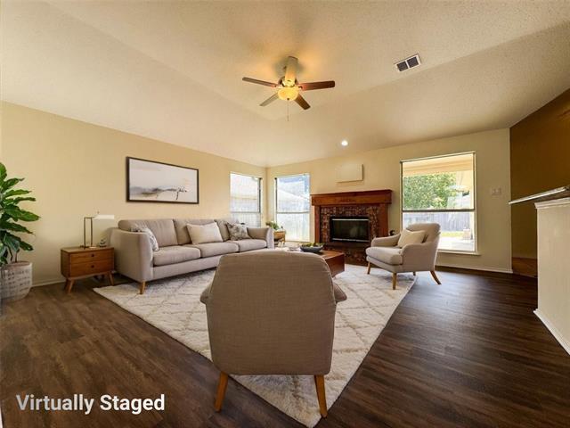 Foto del edificio - 1020 Bonanza Dr