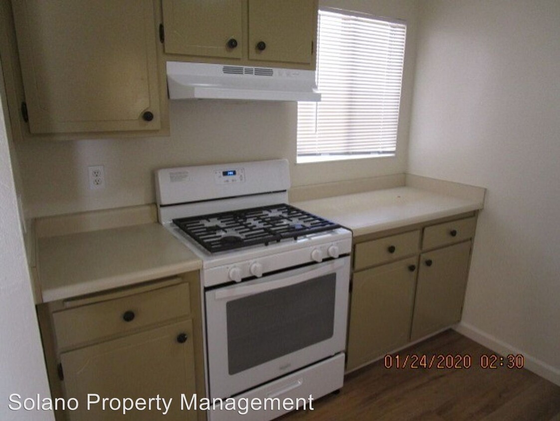Primary Photo - 2101 Santa Ana Dr