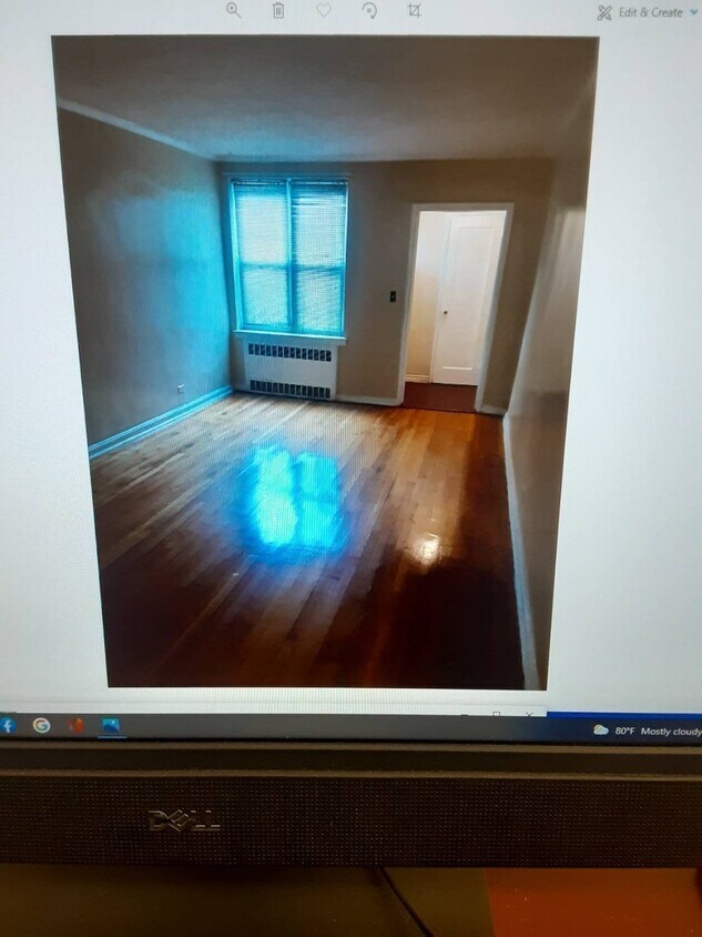 Foto del edificio - 683 Remsen Ave