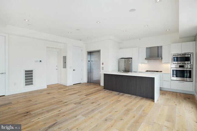 Foto del edificio - 240 N 2nd St