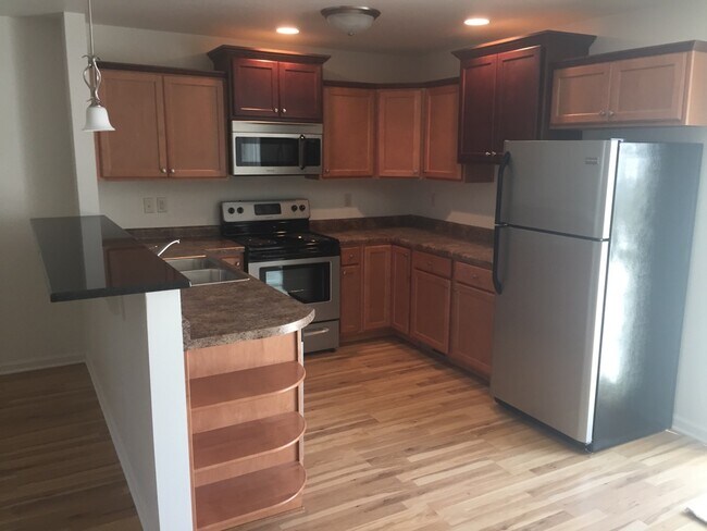 Foto del edificio - 1115 Ridge Creek Cir
