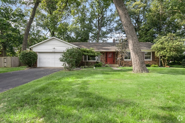 Building Photo - 23282 Forest Ln