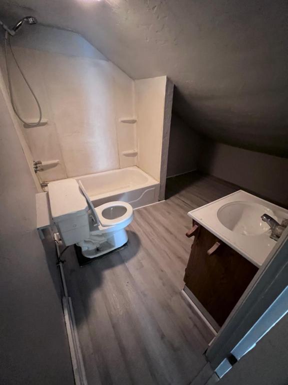 6 Overlook St House for Rent in Grafton, MA