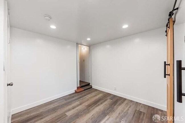 Building Photo - 207 Buena Vista Ave