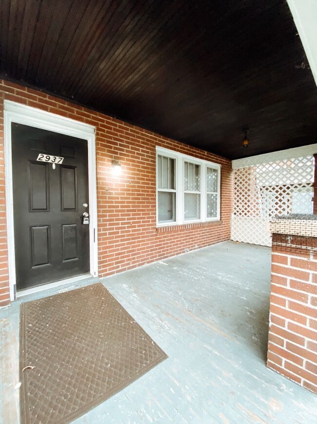 Photo - Large 3 Bedroom with Central AC in Sheraden House