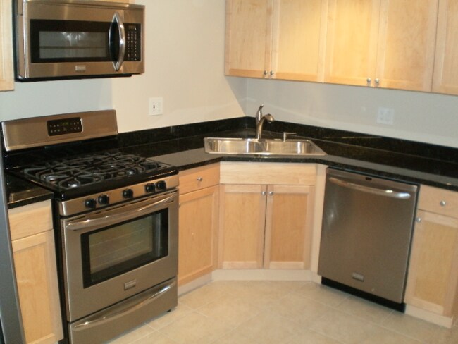 Foto del edificio - 6546 S Kenwood Ave