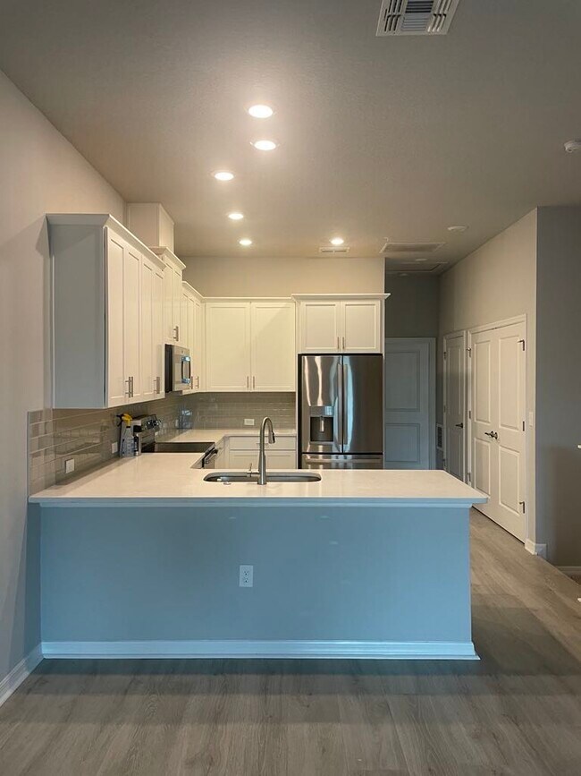 8625 Tavistock Lakes Blvd, Orlando, FL 32827 Townhome Rentals in Orlando FL