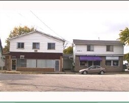 Primary Photo - 2100 Lake St