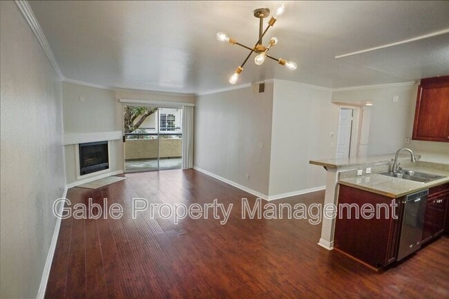 Foto del edificio - 5515 Canoga Ave