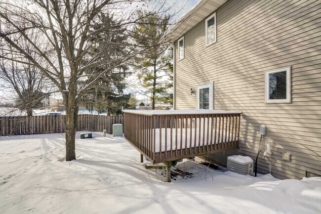 Private deck - 6107 White Pine Way