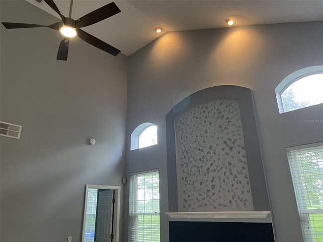 Foto del edificio - 2725 Crane Trace Cir