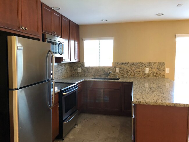 Foto del edificio - Gorgeous 1 Bedroom in Gated Community!