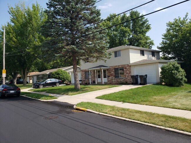 Foto del edificio - 444 N Henninger St