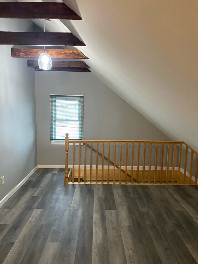 Foto principal - 128 Purchase St