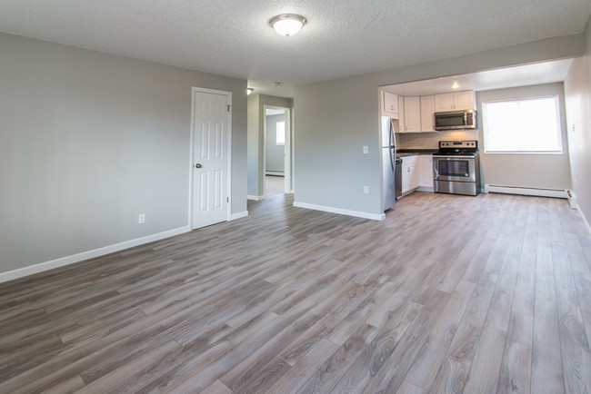 321 Place - 321 14th Pl Longmont, CO | Apartments.com