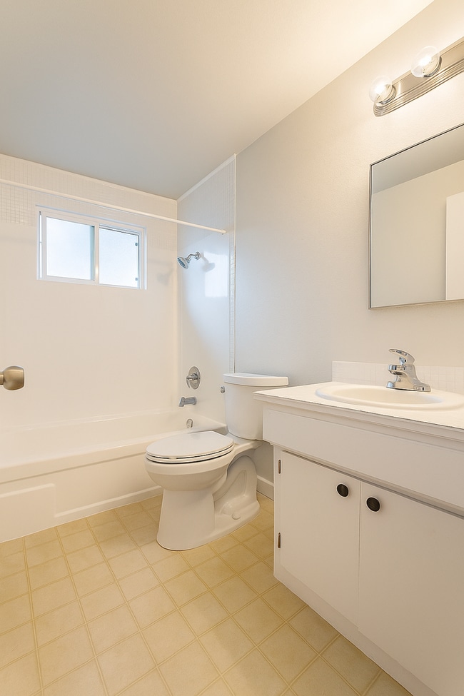 Building Photo - Wedgewood Seattle 2Bed 1 Bath - Welcome Home!