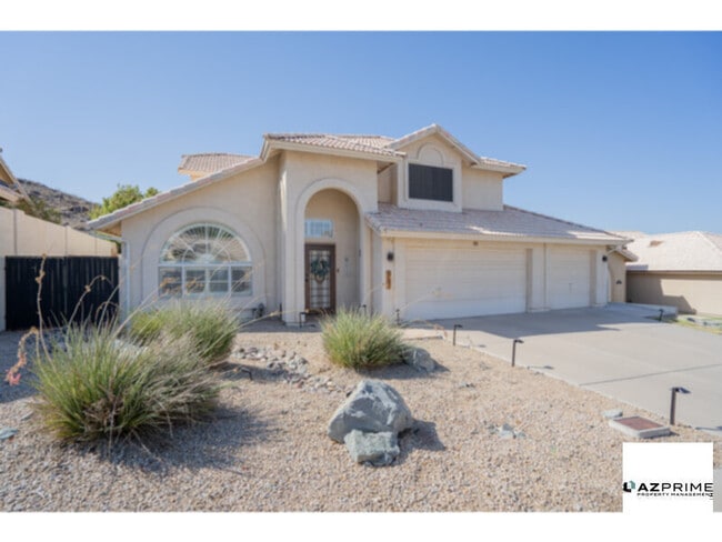 Building Photo - Welcome To Your Private Oasis - A Stunning...
