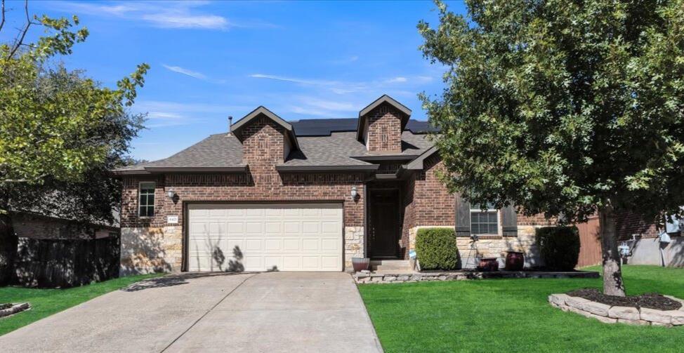 Foto principal - 4421 Trinity Woods St