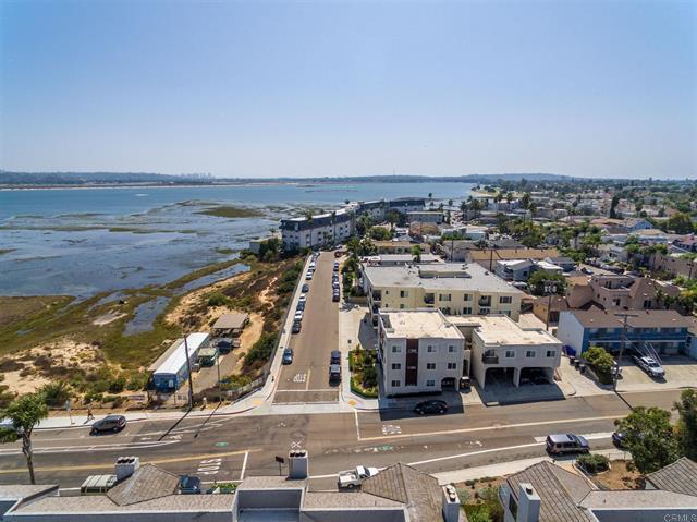 Foto del edificio - 4092 Crown Point Drive