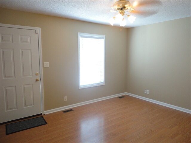 Building Photo - 1218 Olive Branch Rd