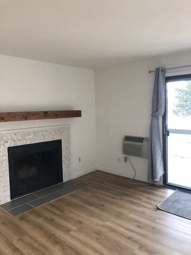 Foto del edificio - Conveniently Located Boulder Condo for Ren...