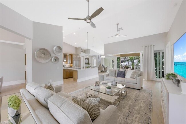 Foto del edificio - 5711 Yardarm Ct