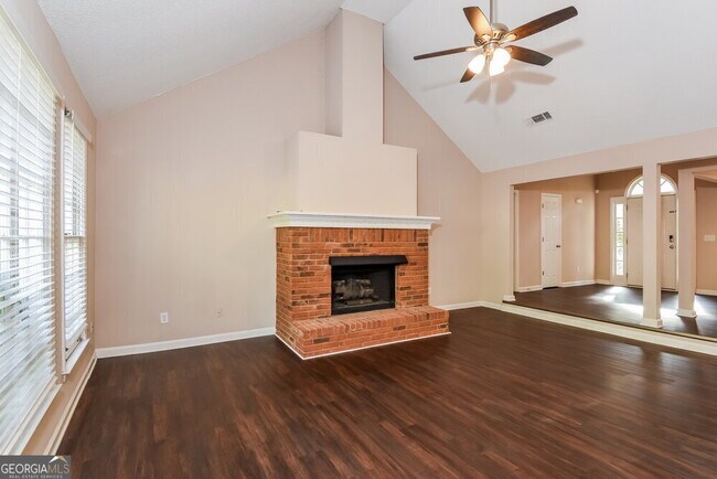 Building Photo - 1317 Winding River Trail