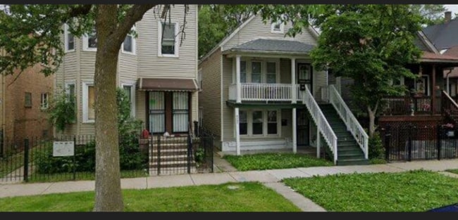 Building Photo - 8752 S Saginaw Ave