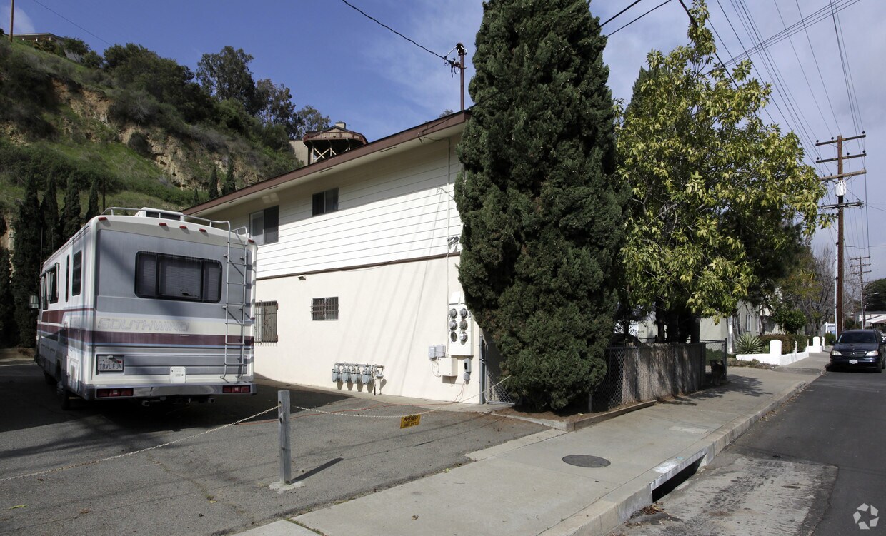 Building Photo - 2812 Reynard Way