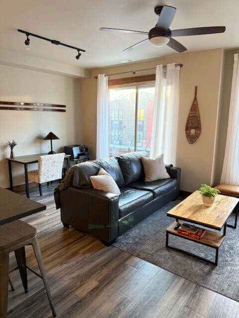 Foto del edificio - 519 Nucleus Ave