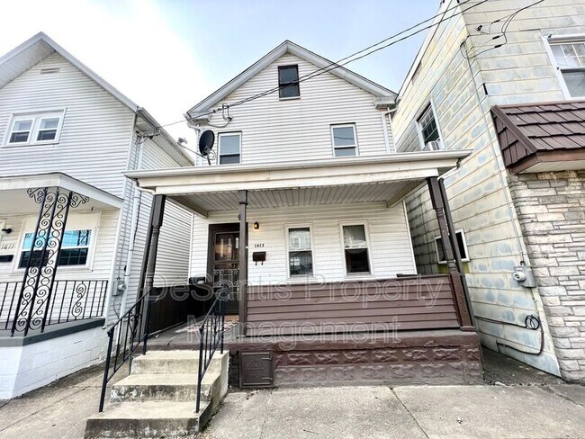 Foto del edificio - 1613 Fourth Avenue