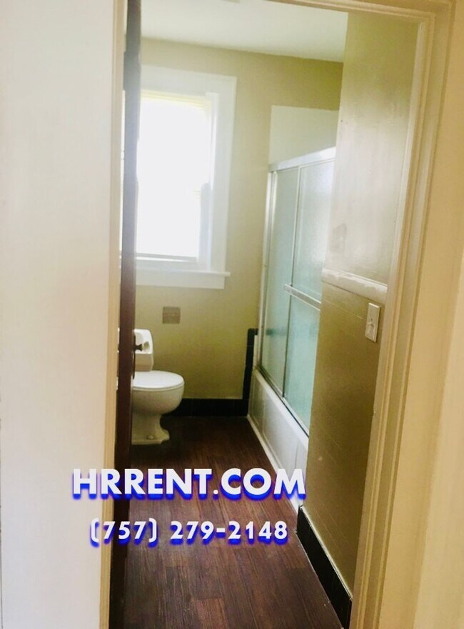 Foto del edificio - COMING SOON......Lovely 3 Bedroom 2 Bath S...