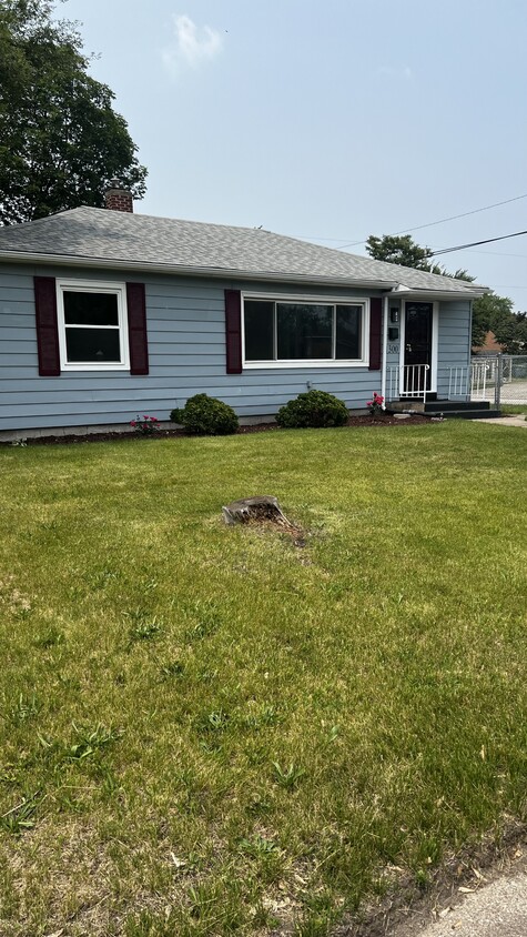 Primary Photo - 1300 Lane St