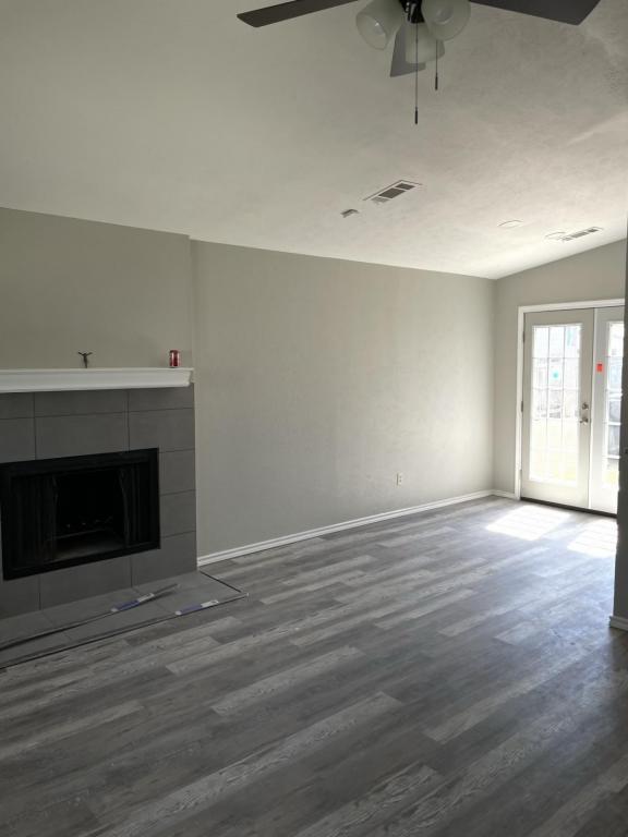 Foto del edificio - 9904 Cedar Mountain Cir