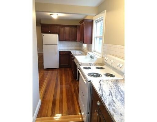 Foto del edificio - 81 Field St