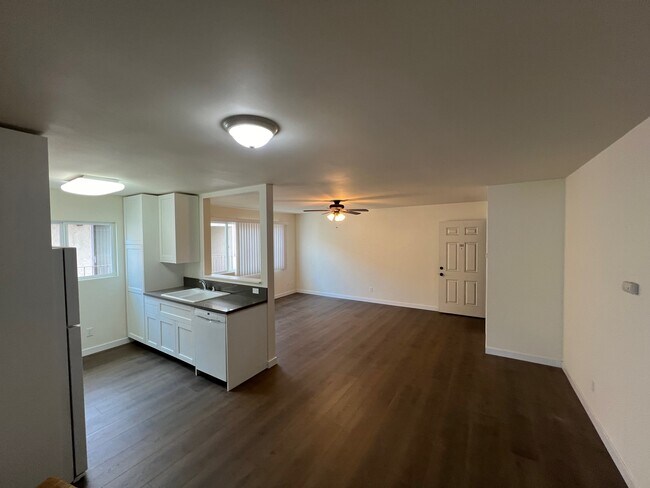Foto del edificio - 4062 Inglewood Blvd