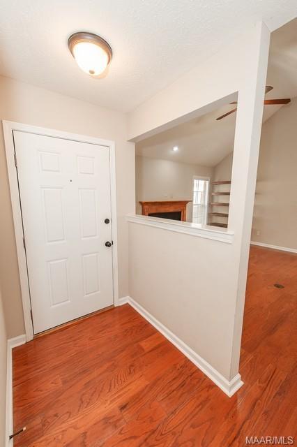 Foto del edificio - 8740 Lindsey Ln