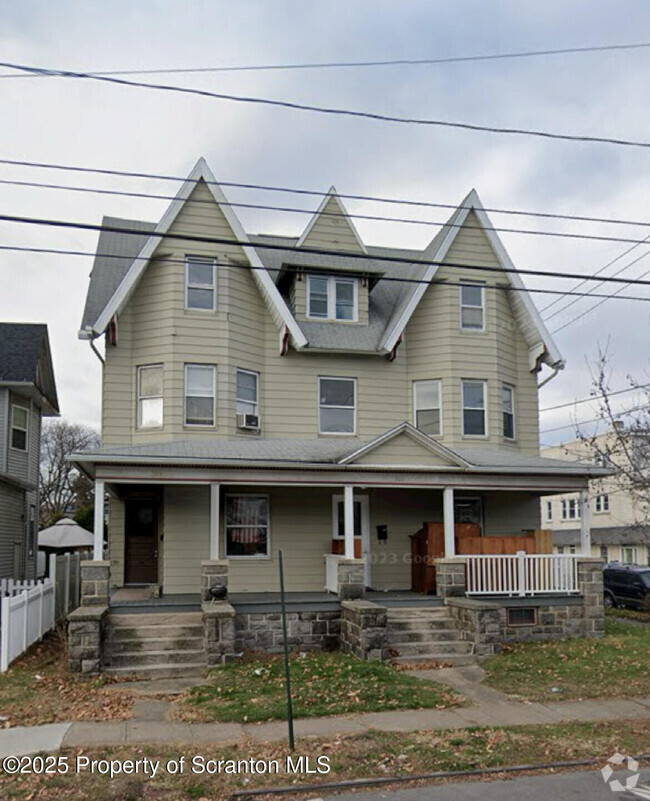 Building Photo - 304 Pittston Ave