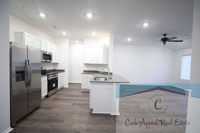 Building Photo - New construction in Jonesboro - beautiful 3bed / 2 bath home - Nettleton!!